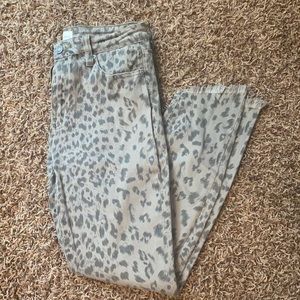 KanCan ankle skinny printed pants